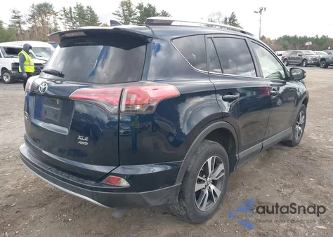 2018 Toyota Rav4 Xle from USA, damaged, VIN JTMRFREV0JJ202055